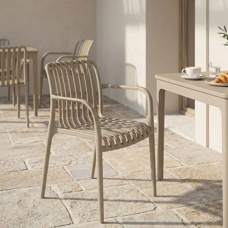 Πολυθρόνα Zoi pp σε cappucino απόχρωση 58.5x54x80εκ