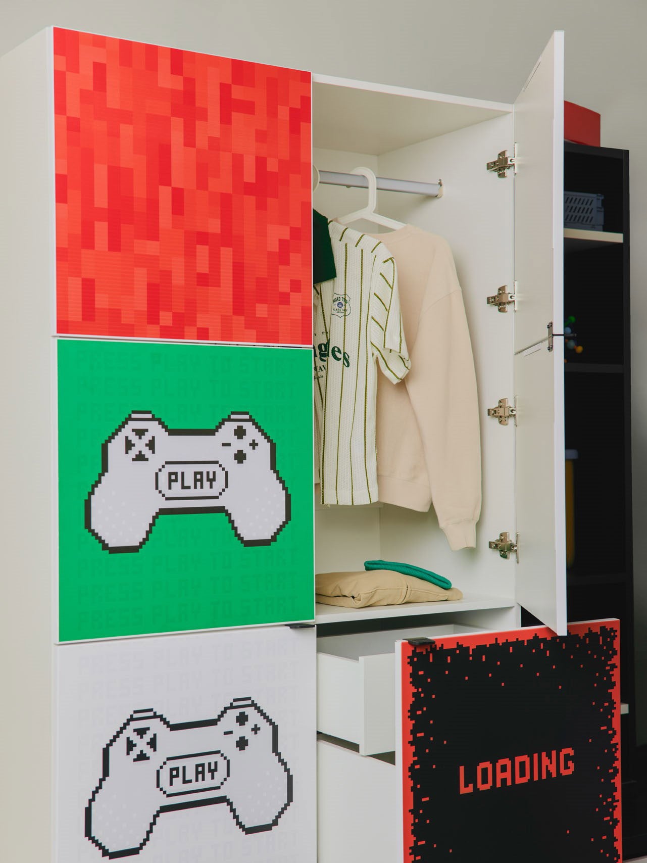 Μεταλλικό κάλυμμα Pixel Ντουλάπας Young Users Next-Κόκκινο